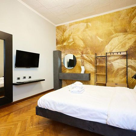 Sant'Ambrogio Charme Apartment Милано Екстериор снимка