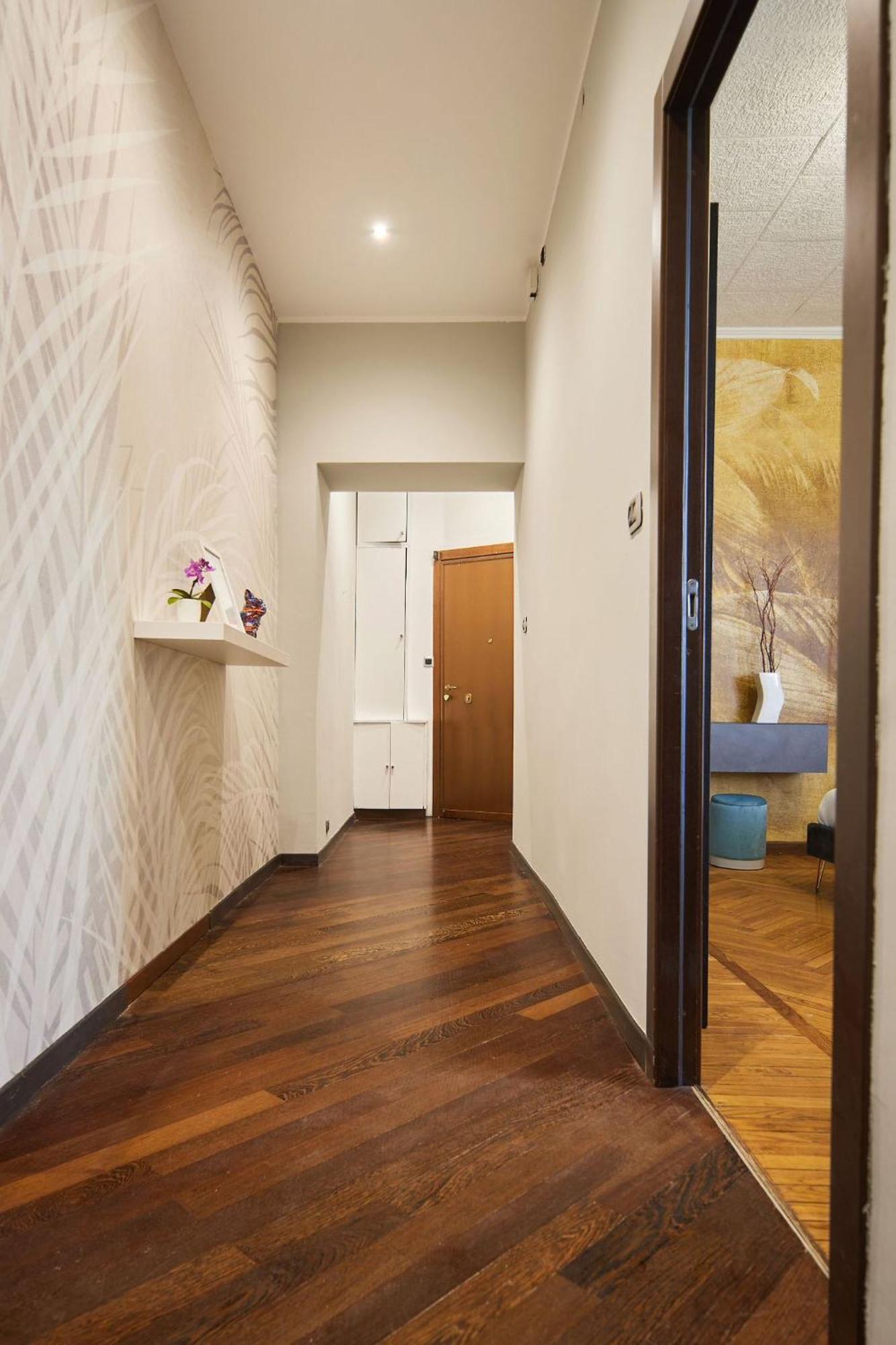 Sant'Ambrogio Charme Apartment Милано Екстериор снимка