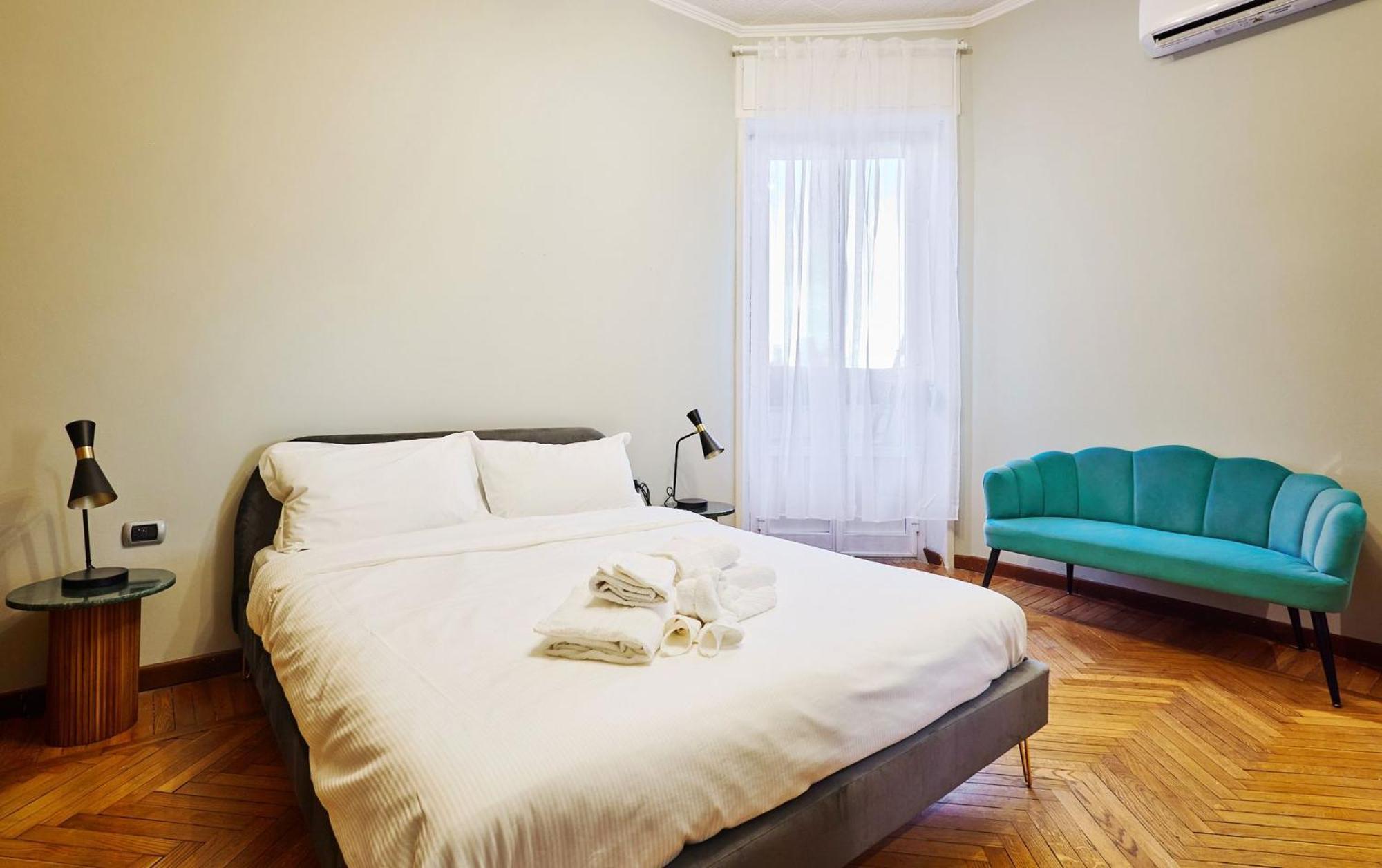 Sant'Ambrogio Charme Apartment Милано Екстериор снимка
