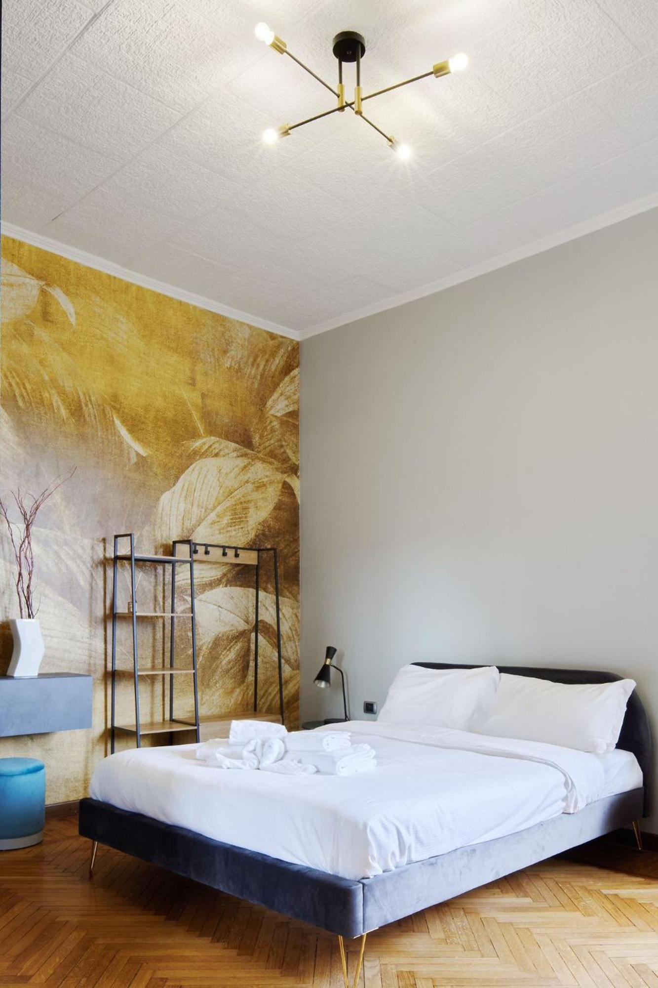 Sant'Ambrogio Charme Apartment Милано Екстериор снимка