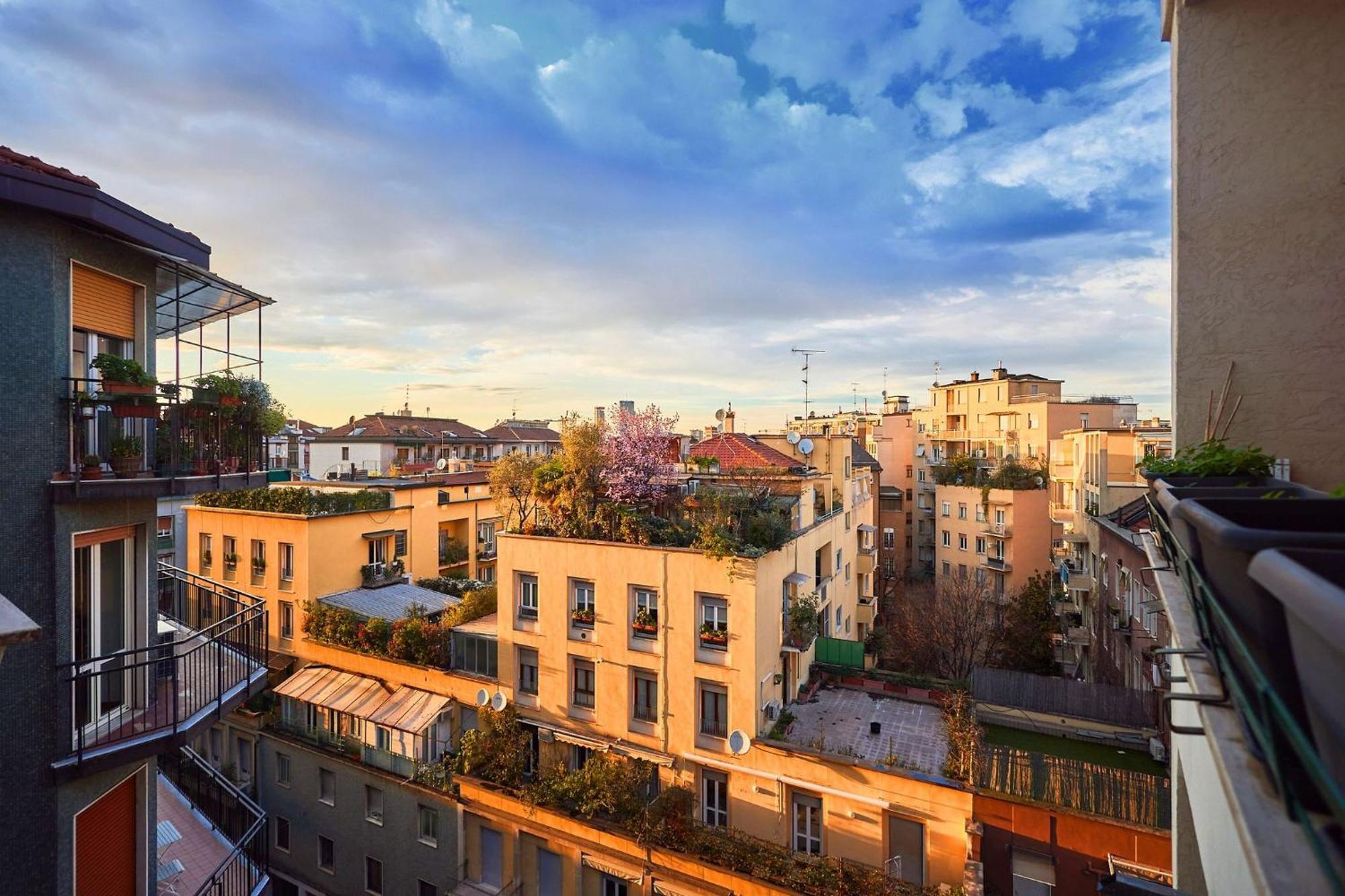 Sant'Ambrogio Charme Apartment Милано Екстериор снимка